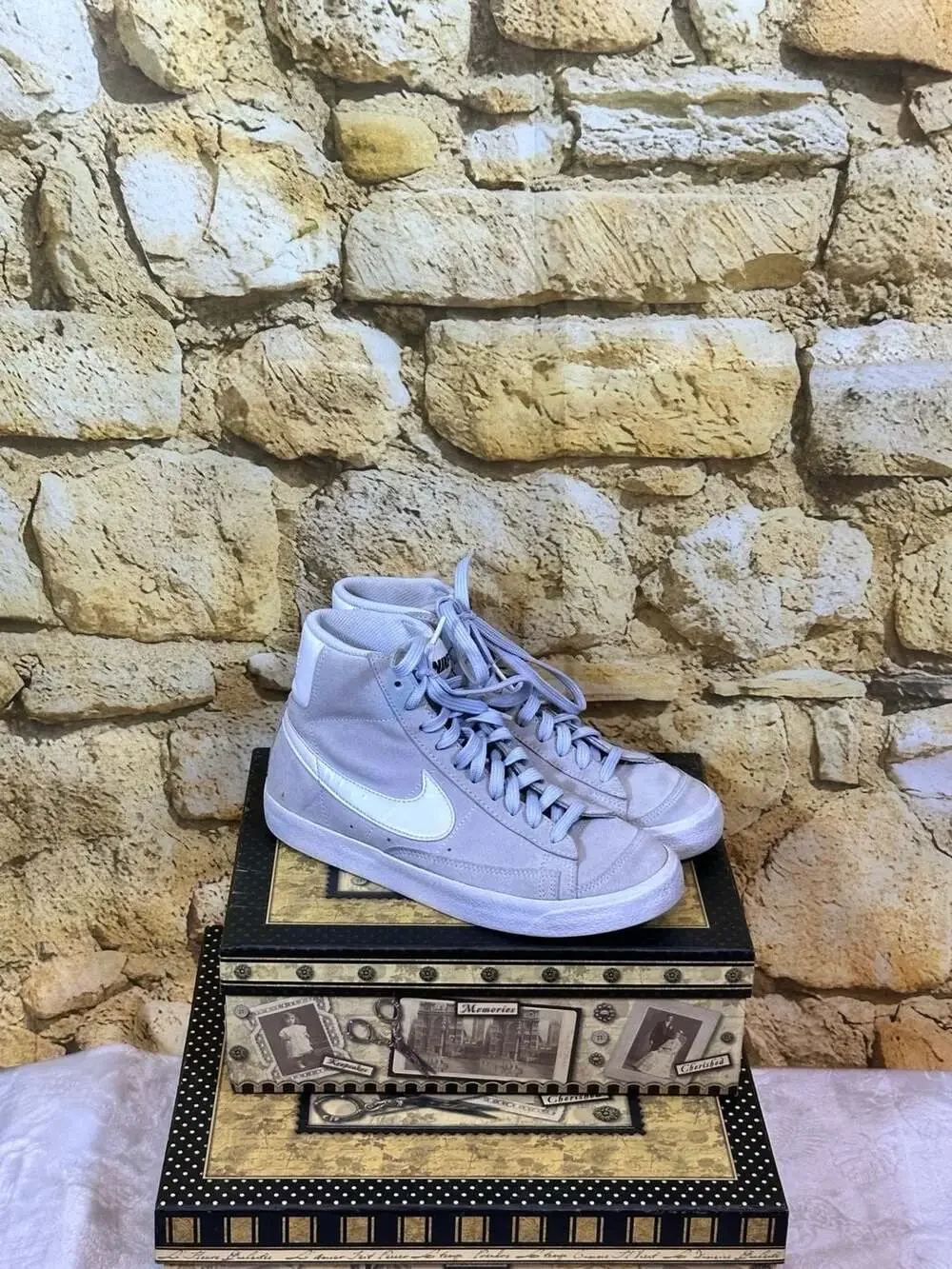 Nike blazer mid